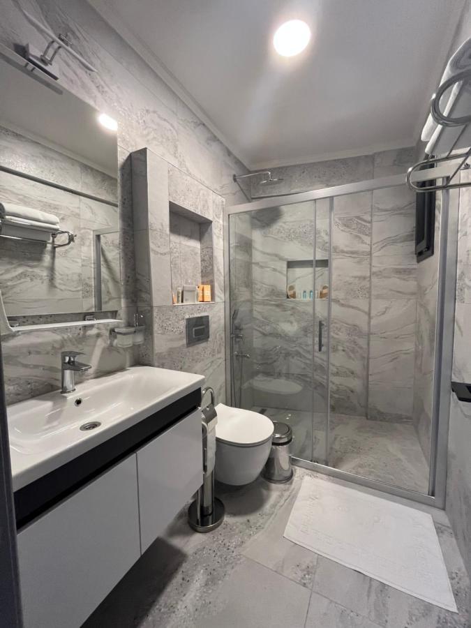 Pier21 House Aparthotel Fethiye Bagian luar foto