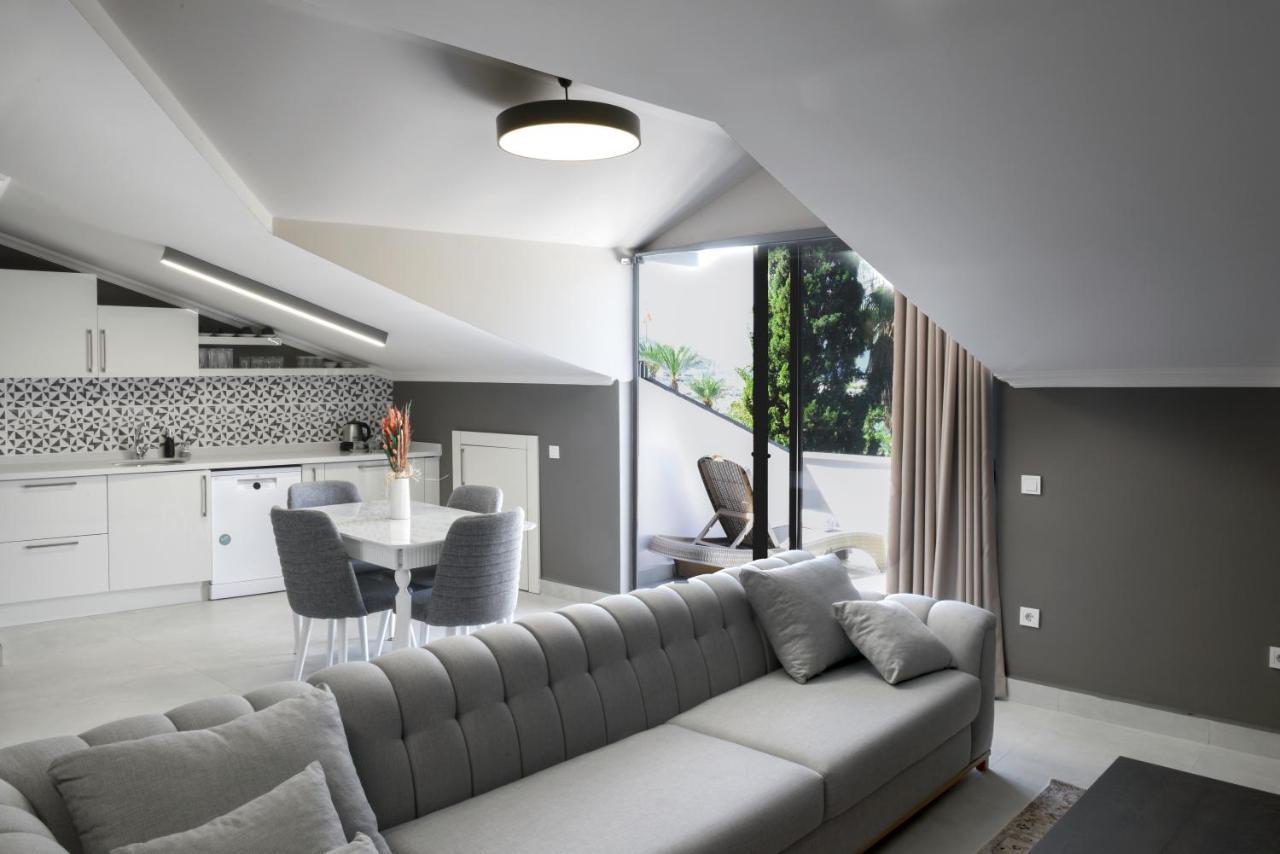 Pier21 House Aparthotel Fethiye Bagian luar foto